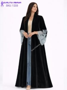 Classic Dubai Abaya – Elegant Everyday Modest Wear Collection