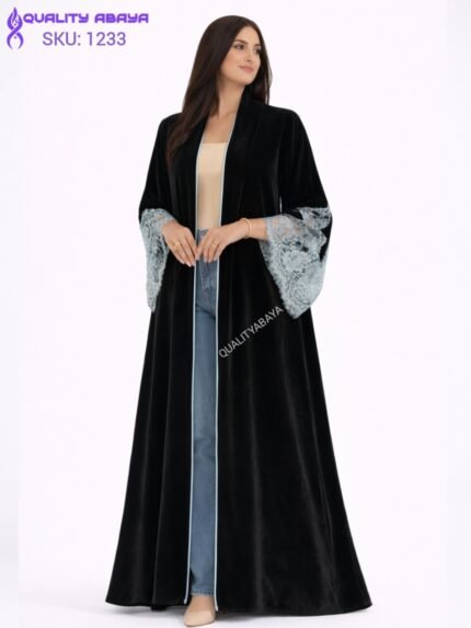 Classic Dubai Abaya – Elegant Everyday Modest Wear Collection